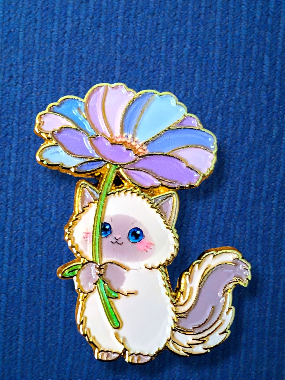 Cute Siamese Cat Enamel Pin with Blue & Purple Flower
